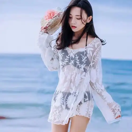 泳衣罩衫 镂空_夏季白色蕾丝镂空中长款防晒罩衫比基尼泳衣沙滩长袖