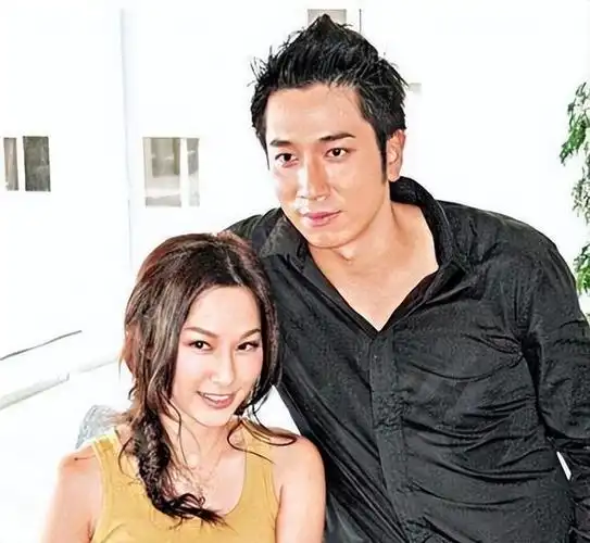 tvb渣男吴卓羲,撩妹成性绯闻无空窗期,气到张馨予发照片逼官宣_生活