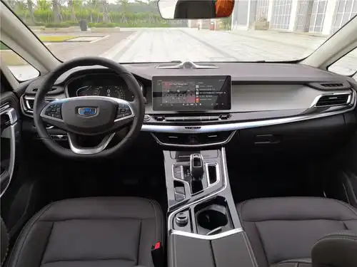 齐头并进,吉利首款mpv——嘉际能火吗?