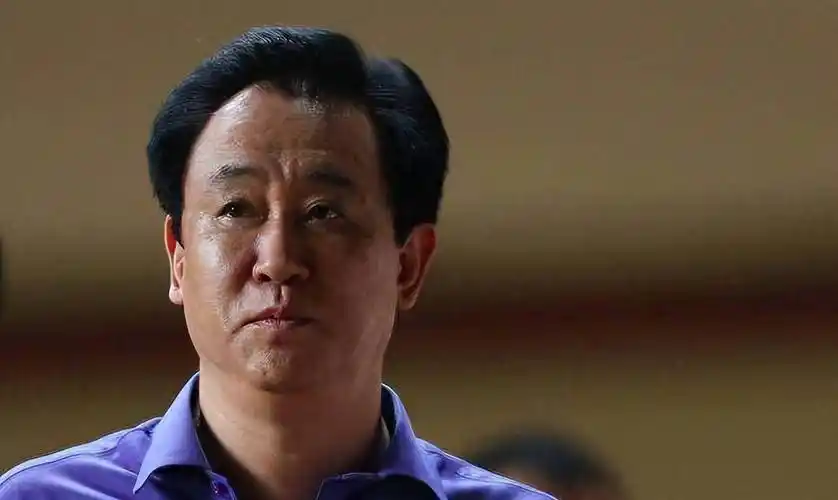 小儿子喜欢喝茅台,吃海鲜_许腾鹤_恒大_许智健