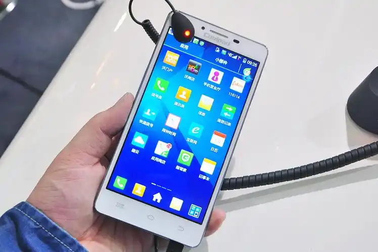 千元4g双卡双待 酷派k1首发真机图赏_手机_太平洋电脑网