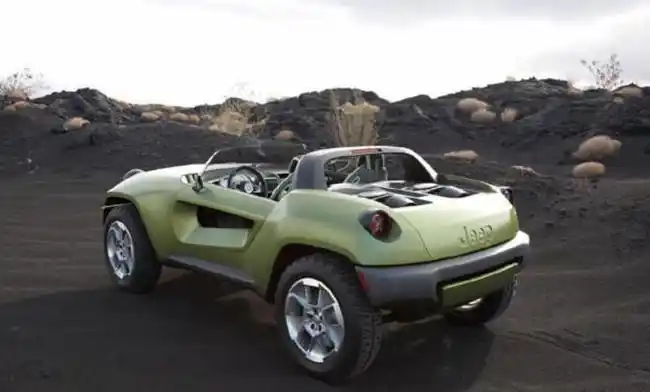 吉普新出的敞篷小型车很拉风,越野性能却不容小视