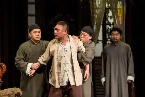 【明日开演】《雷雨》一部教科书式的话剧|真正的经典_曹禺