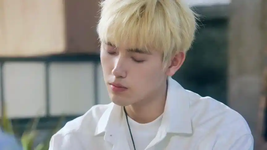 李峋这嘴 让他追妻火葬场真不亏06#点燃我温暖你 #陈飞宇 #张婧仪