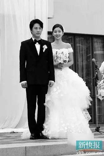 39岁韩在石与女星朴帅眉大婚 张东健任司仪(图)