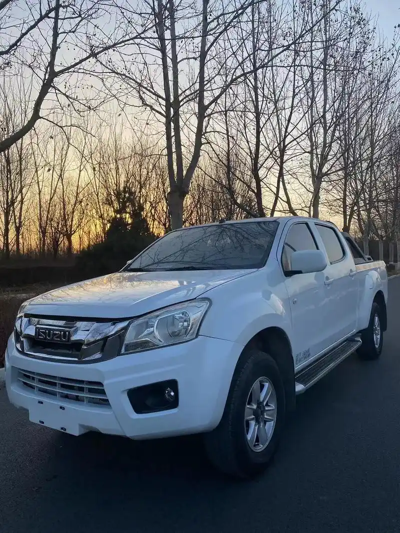 铃木皮卡.刚刚到家近18年纯一手五十铃瑞迈,手动两驱2.8t - 抖音